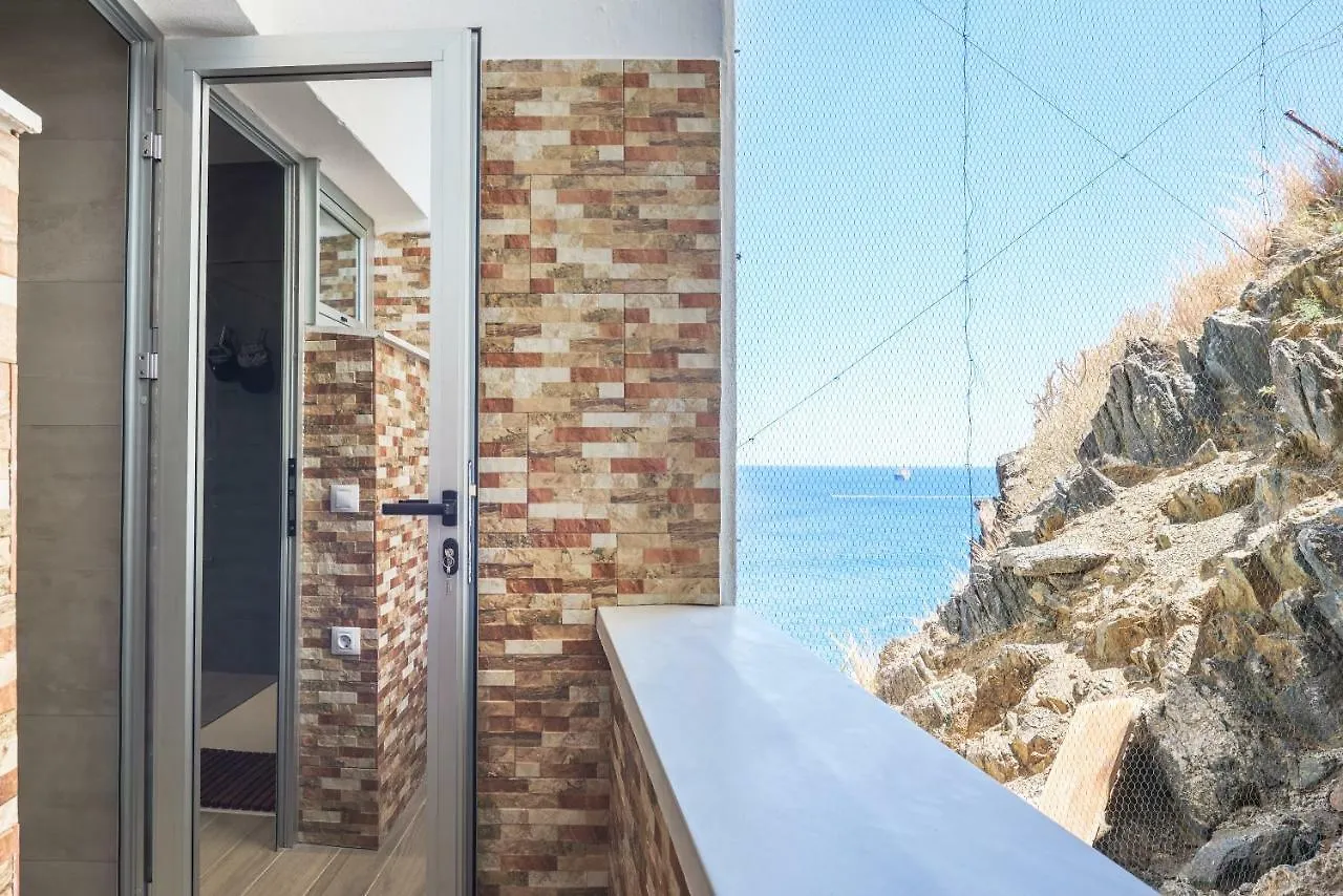 Heavenly Apartment On The Frontbeach