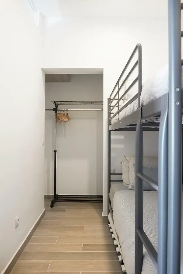Heavenly Apartment On The Frontbeach